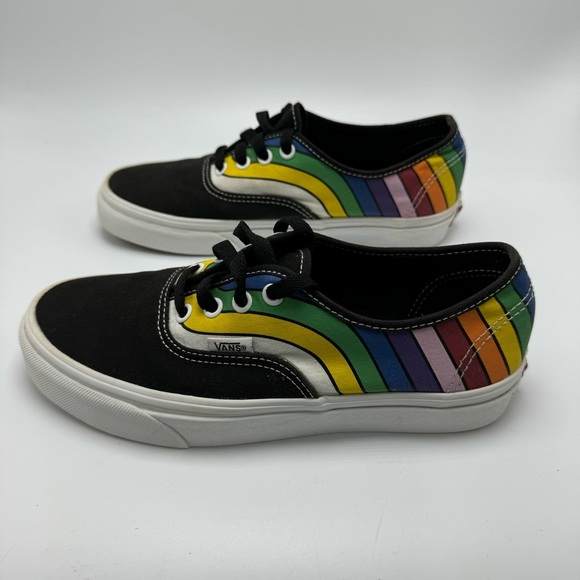 Vans Rainbow Low Top Sneakers Women Size 7.5 Mens 6 Black Multicolor Pride - Picture 1 of 9